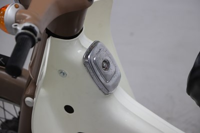 Lot 29 - 1972 Honda C90