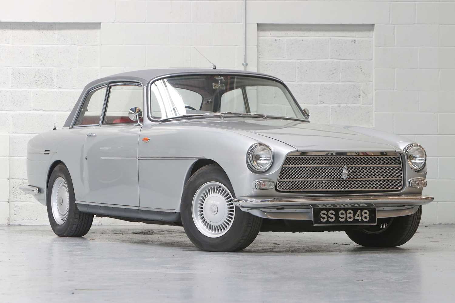 Lot 16 - 1972 Bristol 411 Series 2