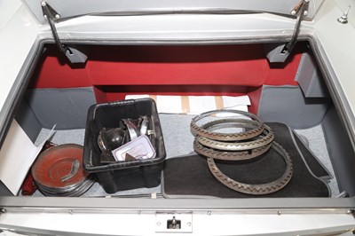 Lot 16 - 1972 Bristol 411 Series 2