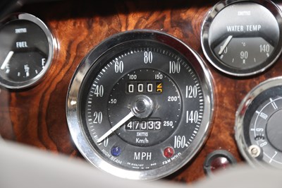 Lot 16 - 1972 Bristol 411 Series 2