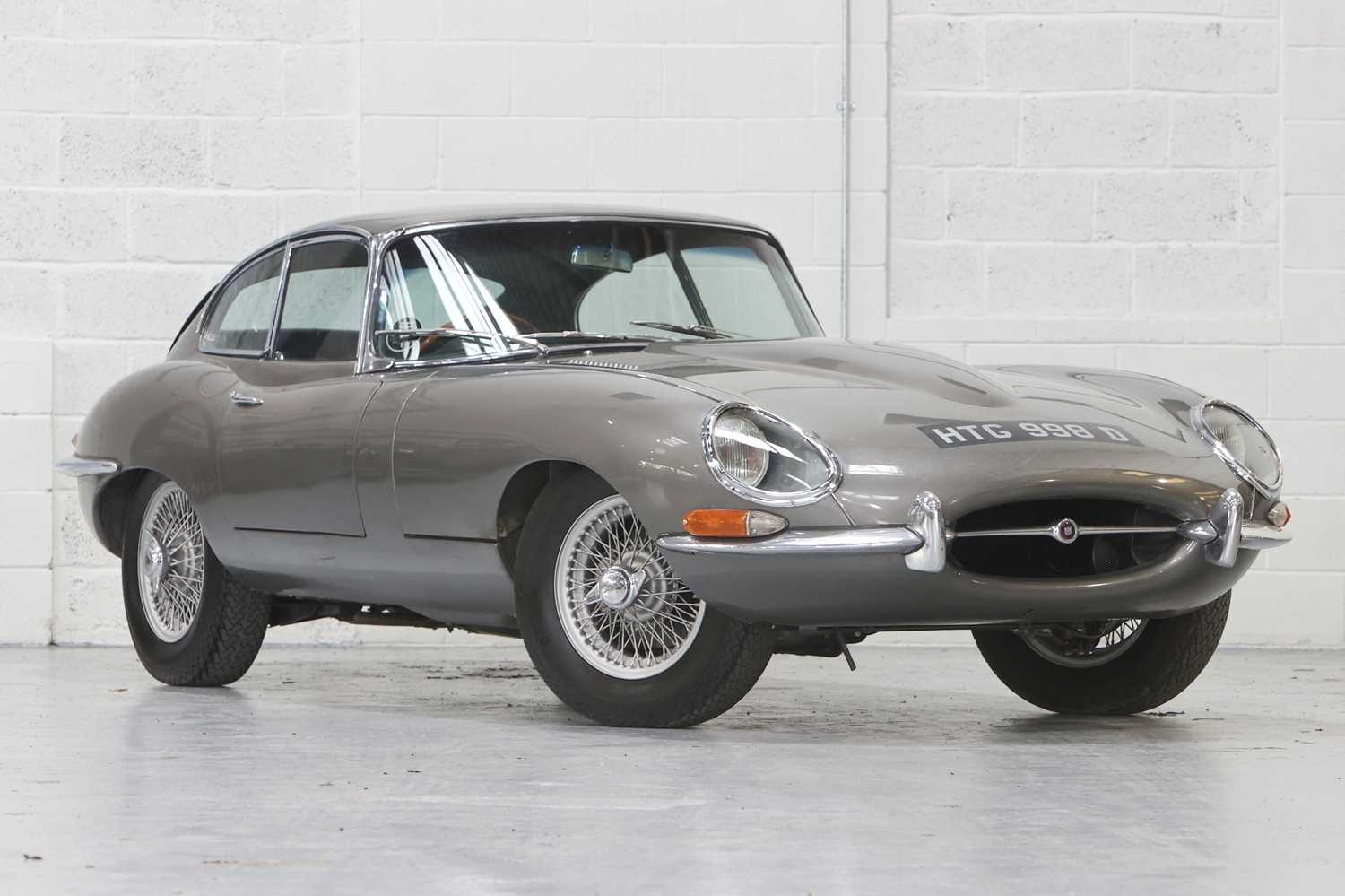 Lot 33 - 1966 Jaguar E-Type 4.2 Coupe