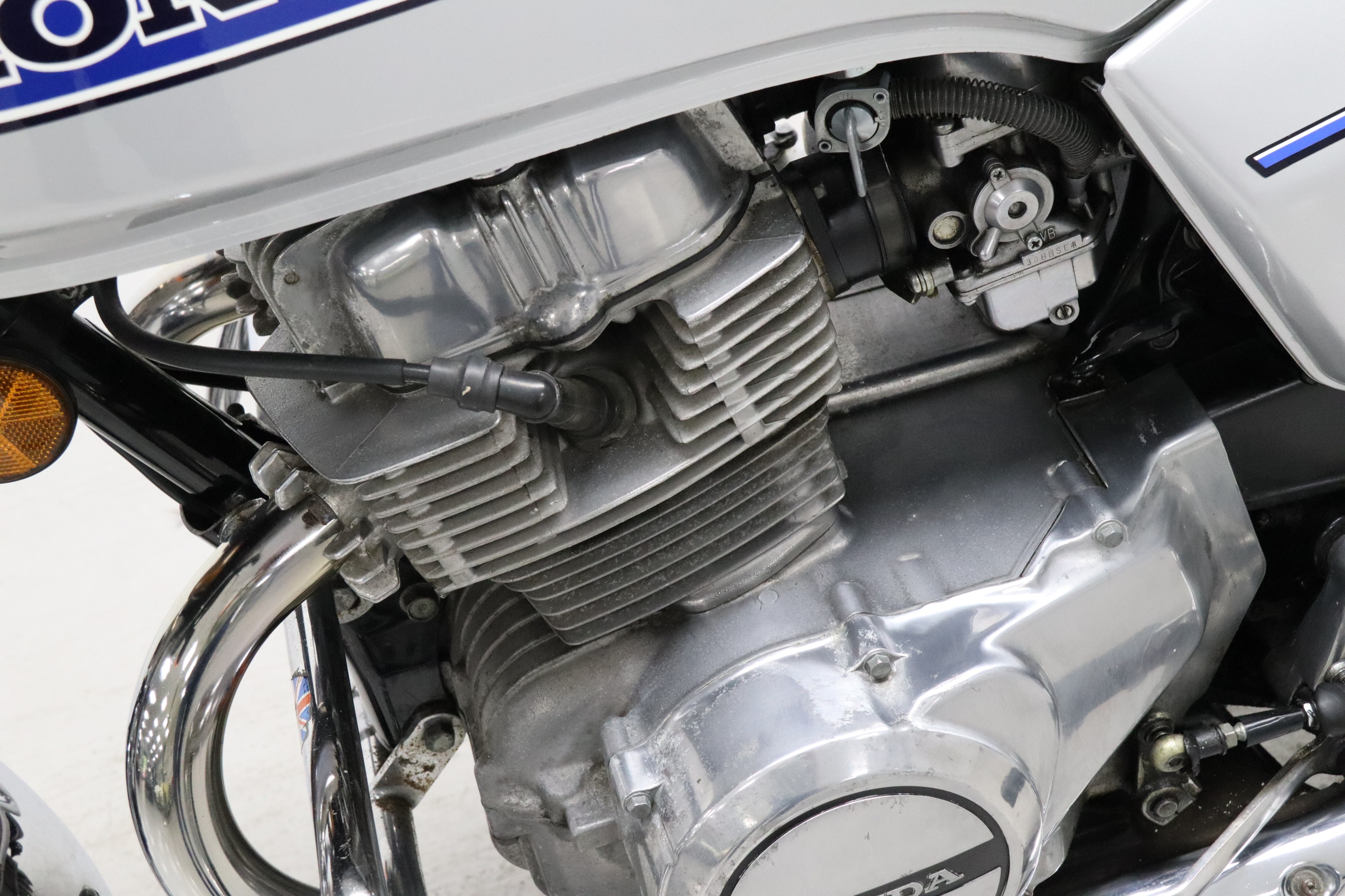 Lot 10 - 1981 Honda CB250N Super Dream