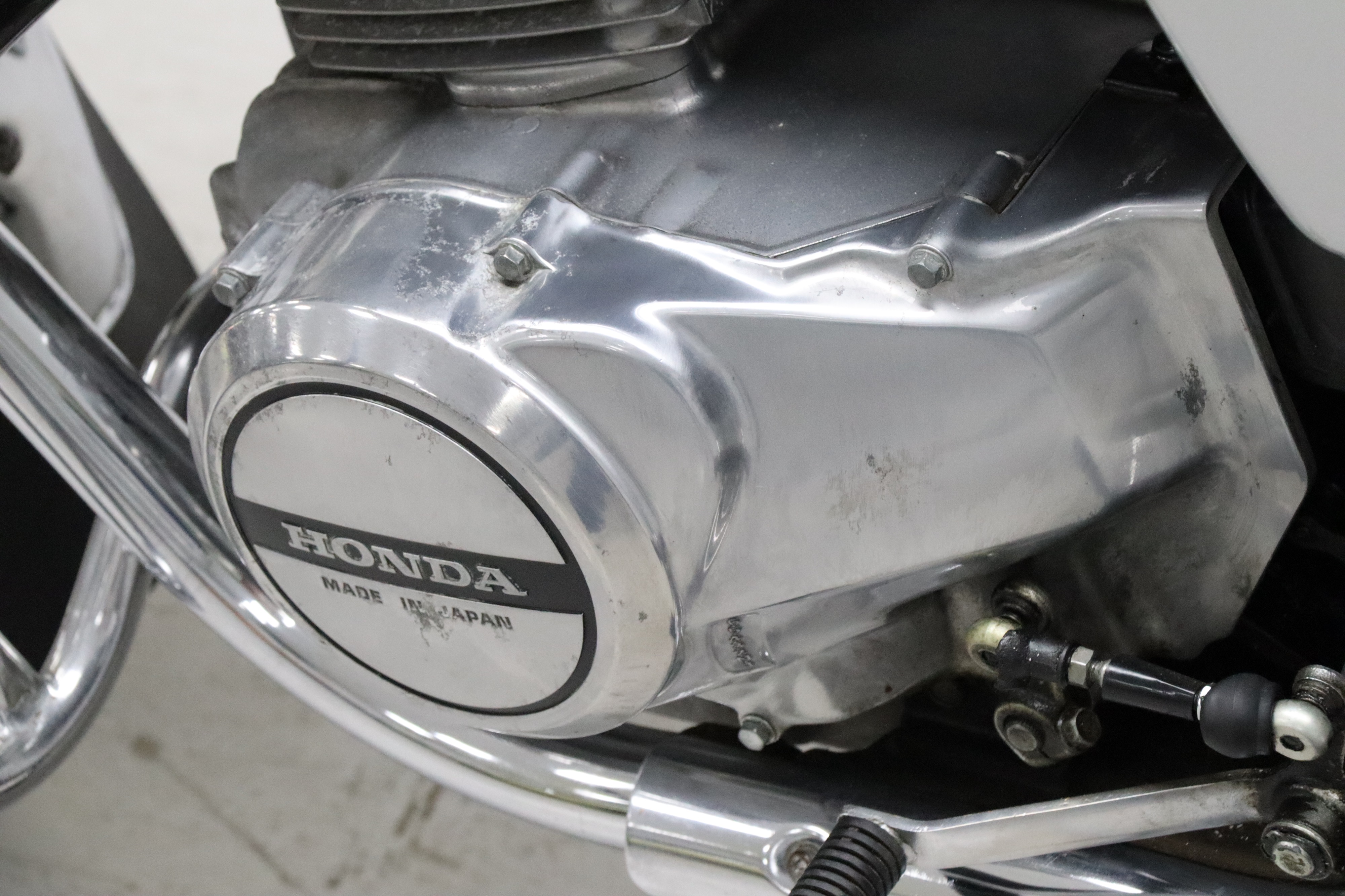 Lot 10 - 1981 Honda CB250N Super Dream