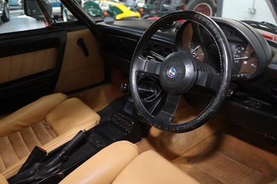Lot 301 - 1990 Alfa Romeo Spider 2.0
