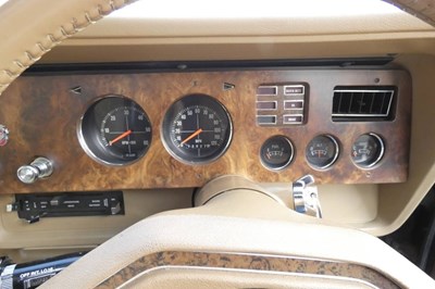 Lot 115 - 1976 Ford Mustang Ghia V8 5.0