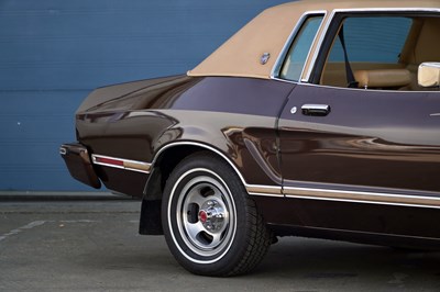 Lot 115 - 1976 Ford Mustang Ghia V8 5.0