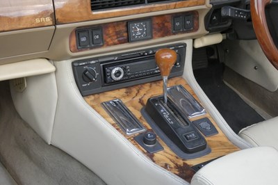 Lot 114 - 1995 Jaguar XJ-S 4Ltr Facelift Convertible Auto