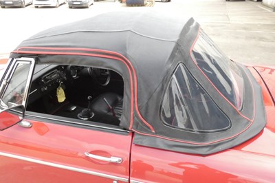 Lot 112 - 1967 MG C Roadster