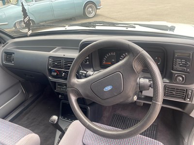 Lot 123 - 1991 Ford Escort RS Turbo