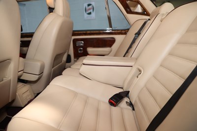 Lot 266 - 1994 Bentley Turbo R