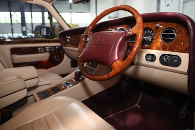 Lot 266 - 1994 Bentley Turbo R
