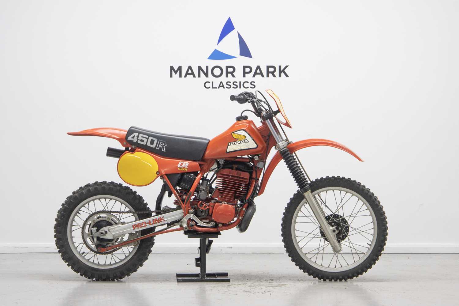Lot 34 - 1981 Honda CR450R