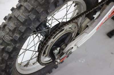 Lot 34 - 1981 Honda CR450R