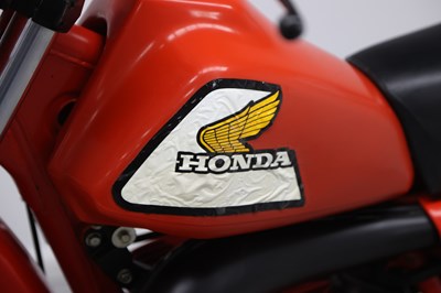 Lot 34 - 1981 Honda CR450R