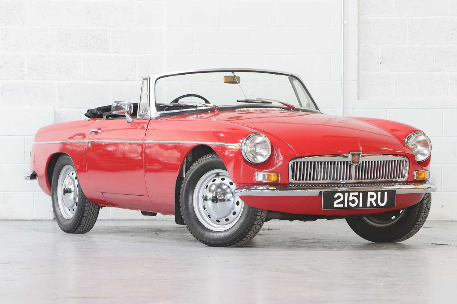 Lot 286 - 1962 MG B Roadster