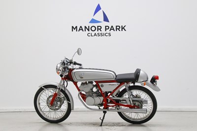 Lot 17 - 2000 Honda Dream 50
