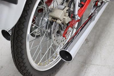 Lot 17 - 2000 Honda Dream 50