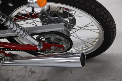 Lot 17 - 2000 Honda Dream 50