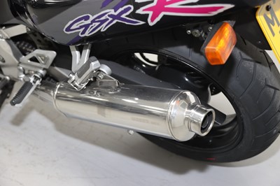 Lot 18 - 1994 Suzuki GSXR1100 WR