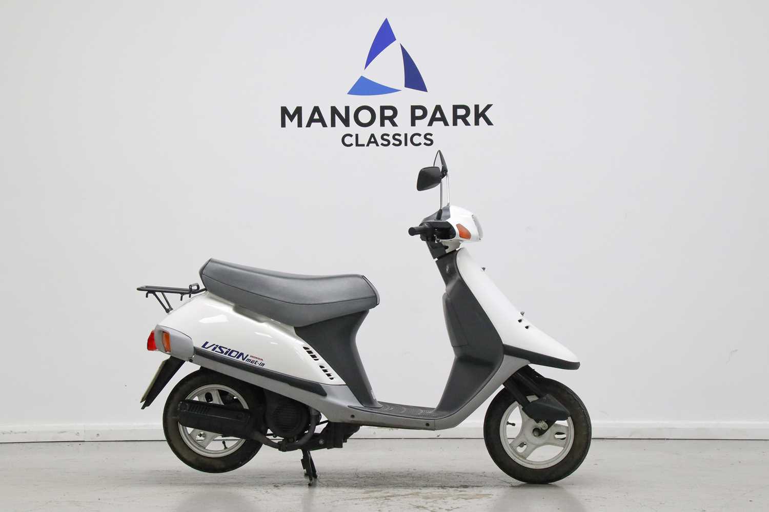 Lot 46 - 1989 Honda SA50 Vision Met-In