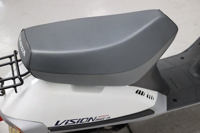 Lot 46 - 1989 Honda SA50 Vision Met-In