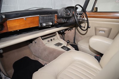 Lot 244 - 1971 Rover P5B Coupe