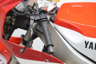 Lot 61 - 1986 Yamaha FZR400 Genesis