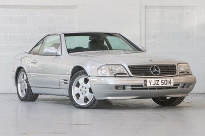 Lot 256 - 1998 Mercedes-Benz SL 320