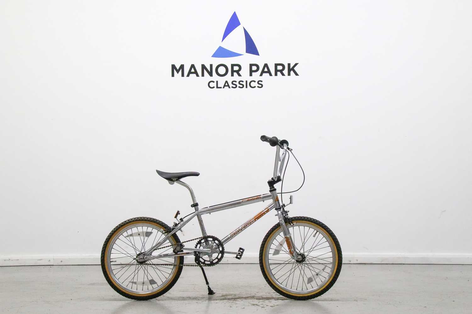Lot 15 - 1983 Raleigh Aero Pro Burner
