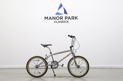 Lot 15 - 1983 Raleigh Aero Pro Burner