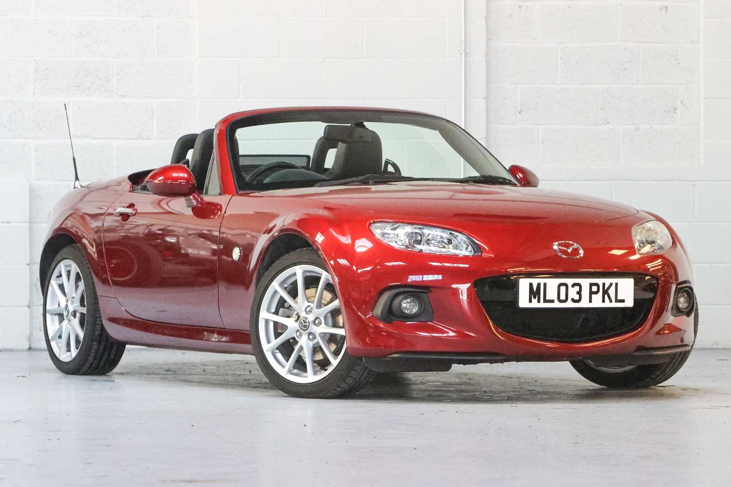 Lot 253 - 2013 Mazda MX-5 2.0i Sport Tech