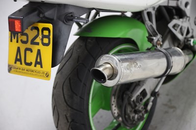 Lot 66 - 1995 Kawasaki ZXR750R Ninja