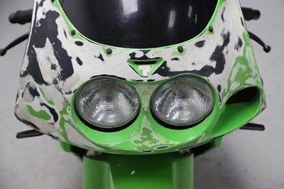 Lot 66 - 1995 Kawasaki ZXR750R Ninja