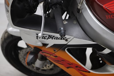 Lot 23 - 1994 Honda CBR900RR Fireblade