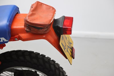 Lot 21 - 2001 Honda XL600R