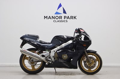 Lot 75 - 1988 Honda CBR400RR