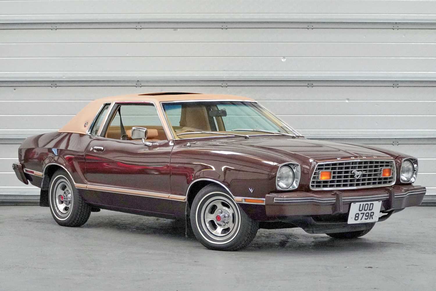 Lot 133 - 1976 Ford Mustang Ghia V8 5.0