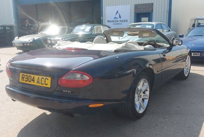 Lot 119 - 1997 Jaguar XK8