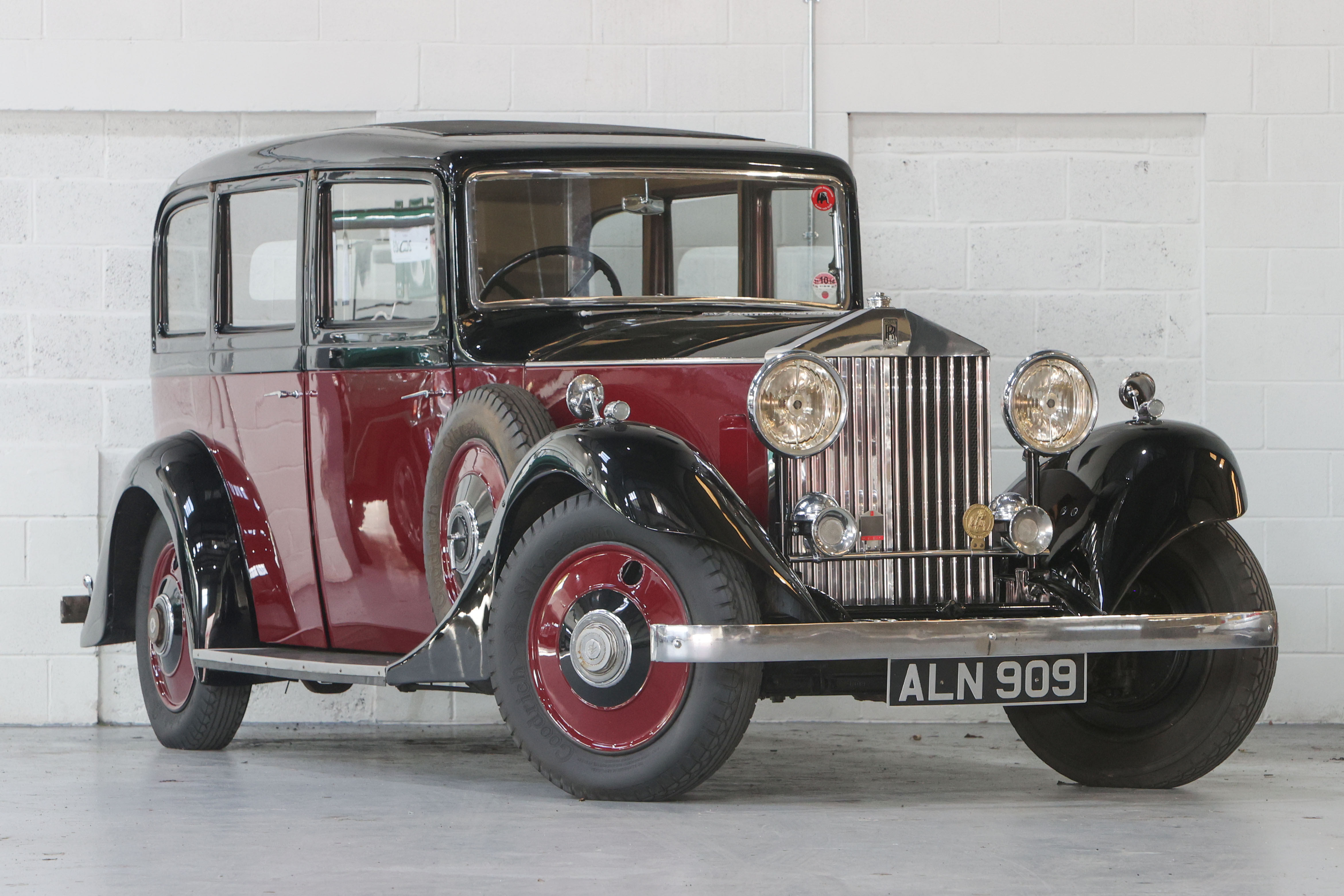 Lot 253 - 1933 Rolls-Royce 20/25 Thrupp & Maberly