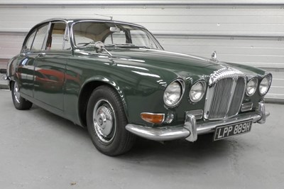 Lot 132 - 1969 Daimler 420 Sovereign