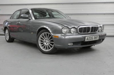 Lot 111 - 2006 Jaguar XJ Executive TDVI Auto