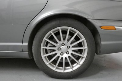 Lot 111 - 2006 Jaguar XJ Executive TDVI Auto