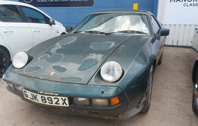 Lot 125 - 1982 Porsche 928s Manual