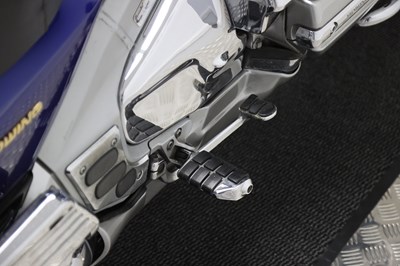 Lot 81 - 2003 Honda GL1800 Gold Wing