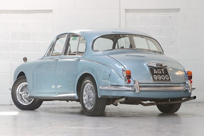 Lot 261 - 1969 Daimler V8-250