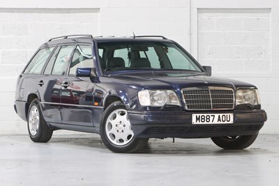 Lot 255 - 1994 Mercedes-Benz E 320 Estate 7-Seater