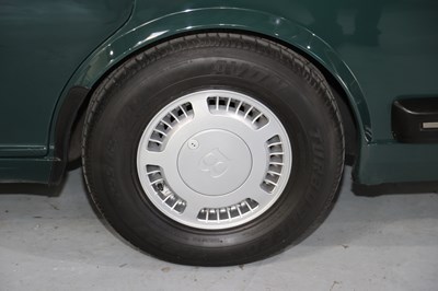 Lot 289 - 1993 Bentley Turbo R