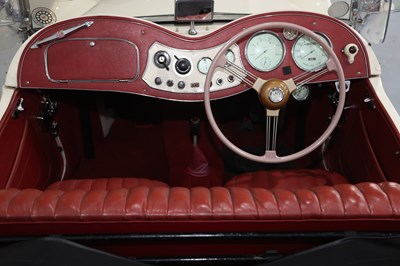 Lot 205 - 1951 MG TD