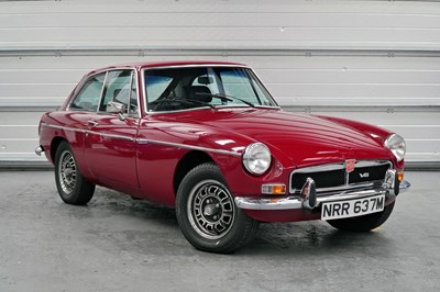 Lot 120 - 1973 MG B GT V8