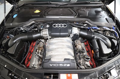 Lot 302 - 2007 Audi S8 V10